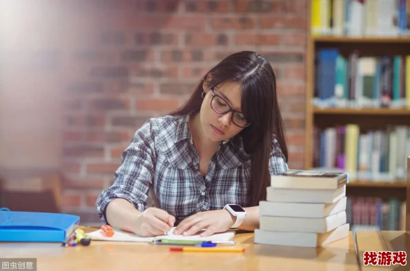 坐在教授的棒棒上背单词双楠：学霸少女的秘密修炼法则大公开