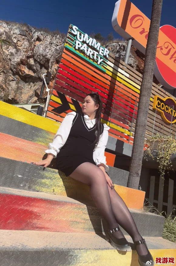 BBwBBw性老妇BBwBBw：网友热评9.5分，揭秘她们的魅力与故事